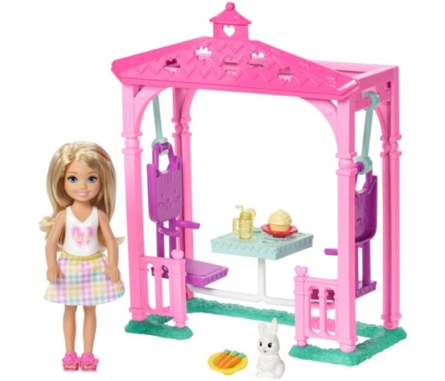 Barbie Club Chelsea Doll and Playset кукла FDB32-1