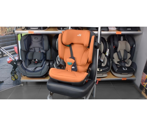 Britax Romer Kidfix I-Size Golden cognac Детское автокресло 15-36  кг