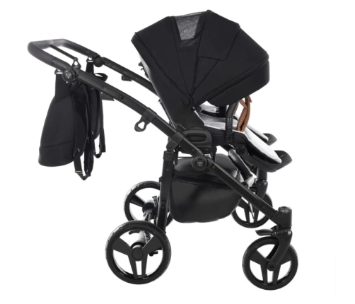 Junama Space Duo 04 Black Коляска для двойняшек 2in1