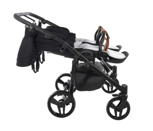 Junama Space Duo 04 Black Коляска для двойняшек 2in1