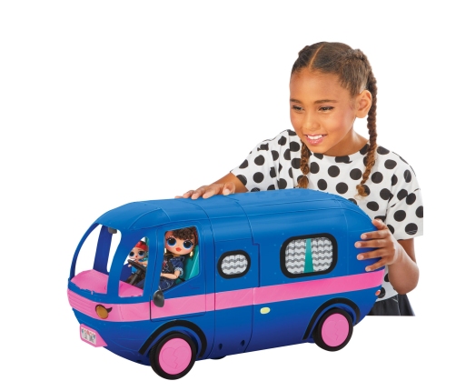 MGA LOL Surprise 4-in-1 Glamper Fashion Camper with 55+ Surprises (Electric Blue)