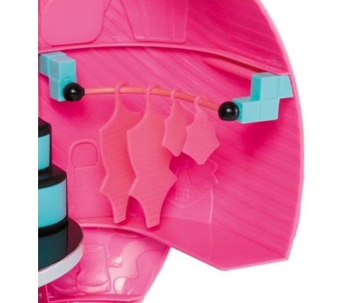 MGA LOL Surprise 4-in-1 Glamper Fashion Camper with 55+ Surprises (Silver)