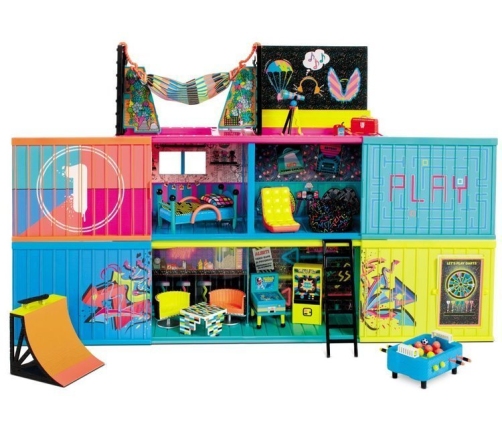 MGA LOL Surprise Clubhouse Doll House with 40+ Surprises Interaktīvā leļļu māja