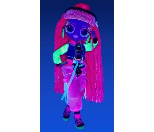 MGA LOL Surprise OMG Dance Virtuelle Fashion Doll 15+ Surprises