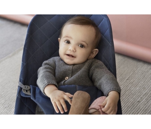 Шезлонг для детей BabyBjorn Bouncer Bliss Cotton midnight blue 006015