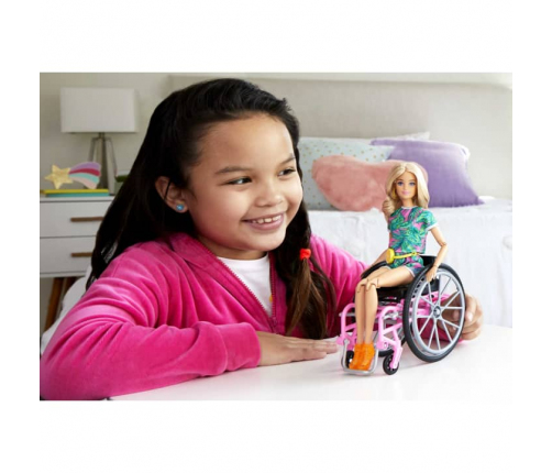 Barbie Fashionistas Doll Wheelchair lelle GRB93