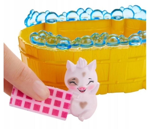 Enchantimals Bathtime Water Splash Petya Pig Lelle ar dzīvniekiem