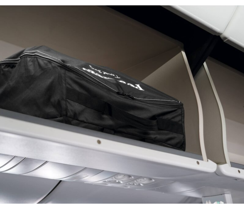 Peg Perego Volo True Black IP31000000GU13MO13 Прогулочная коляска