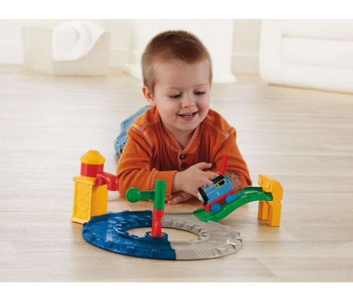 Железная дорога Fisher Price My First Thomas & Friends Thomas First Delivery BCX80