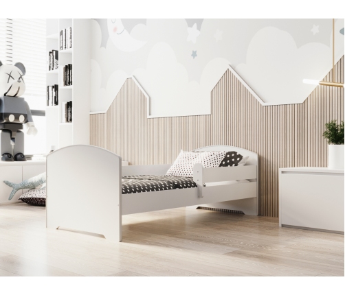 Детская кровать Luk с матрасом и барьерной защитой 164 см х 85 см х 63 см