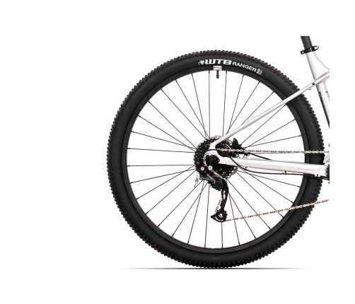 Viriešu kalnu velosipēds Rock Machine Manhattan 90-29 (III) sudrabs (Rata izmērs: 29 Rāmja izmērs: S)