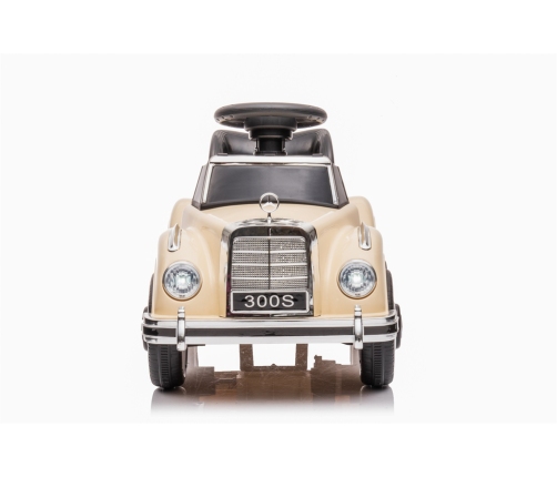 Mercedes 300S Rechargeable Ride-on Beige