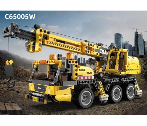 CADA Building Blocks Truck with Crane 658 Pieces