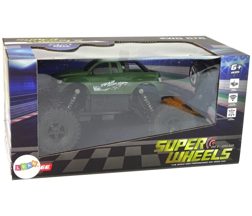 Remote Controlled Car R/C 2.4 GHz 1:18 Green