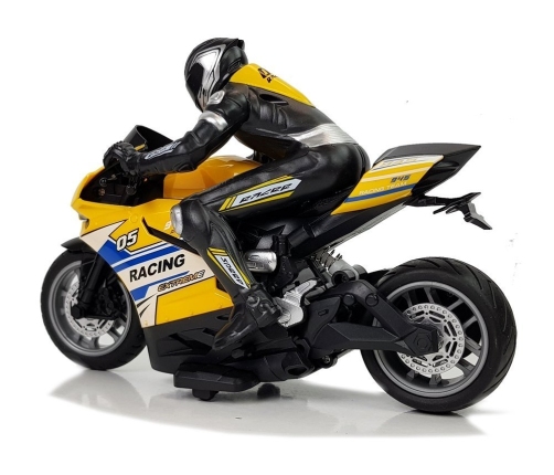 Sports Motorcycle 2.4G Remote Controlled Racer Range 35m Yellow