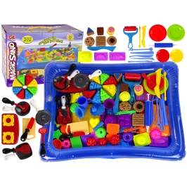 Kinetic Sand Set with Molds