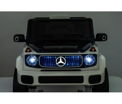 Battery-powered car Mercedes EQG 4x4 White