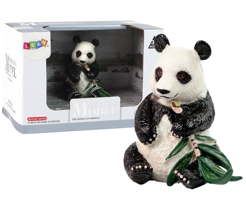 Collector's figurine Great Panda with bamboo