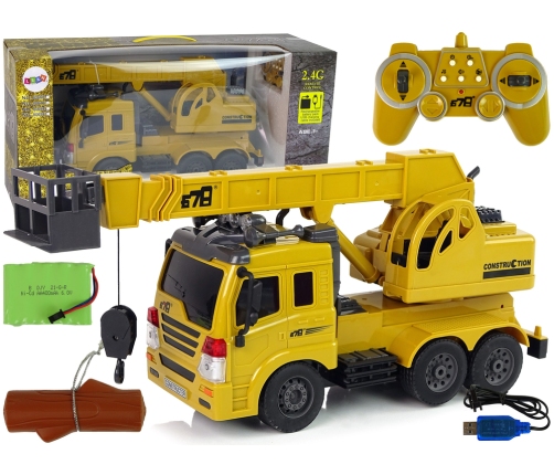 Remote Controlled Truck 1:20 Lift Crane Pilot 2.4G Sound Lights