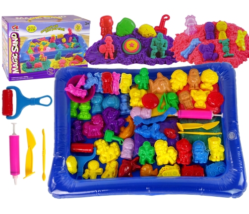 Kinetic Sand Set with Molds