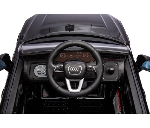 Vienvietīgs elektromobilis Audi Q7 Black