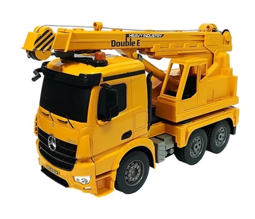 Mercedes-Benz Arocs 2.4G Remote-Controlled Crane with Wood