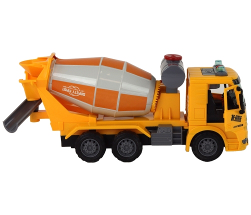 Concrete Mixer Truck Swivel Pear Sound Light Yellow 1:16