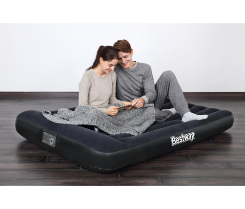 Air Mattress, Pump 191 x 137 x 30cm Bestway 67462