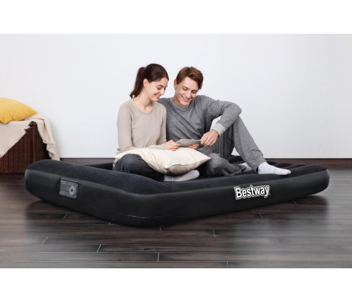 Air Mattress, Pump 191 x 137 x 30cm Bestway 67462