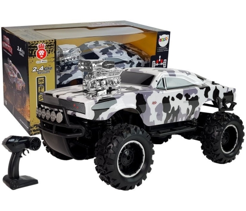 Remote Controlled 2.4G 4x4 Off-roader White & Black Camo