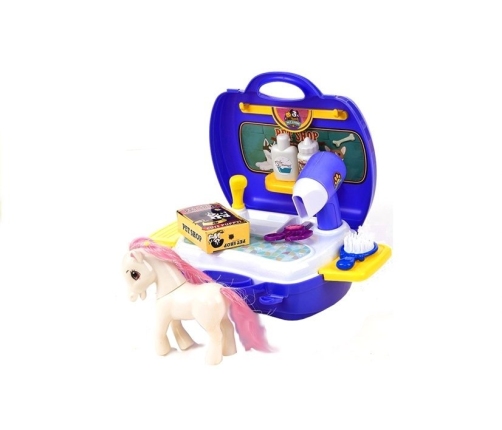 Pony Hairdresser's Salon - with a case