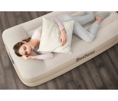 Single Air Mattress With Pump 191 x 97 x 42 cm Bestway 67694