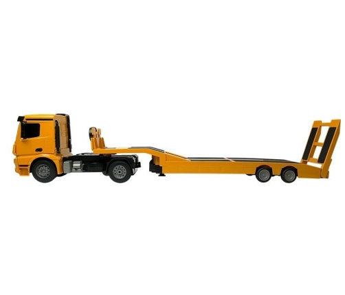 Mercedes-Benz Arocs Flat Bed Trailer Remote R/C Yellow