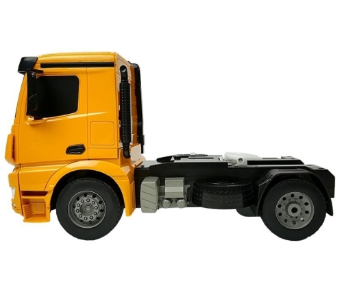 Mercedes-Benz Arocs Flat Bed Trailer Remote R/C Yellow