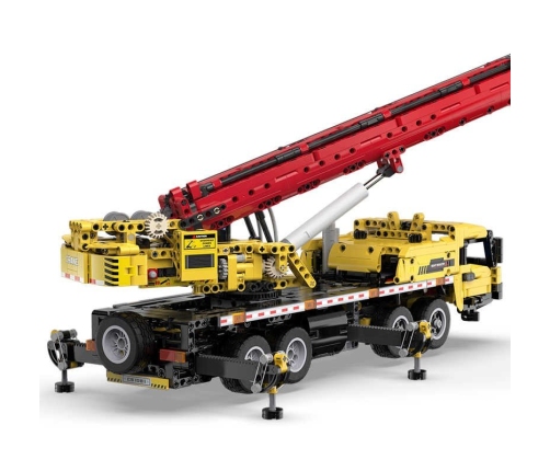 CADA 1831 Piece Crane Truck 61 cm