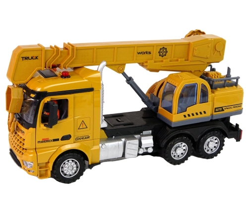 Remote Controlled Crane Truck Pilot 2.4G Sound Lights