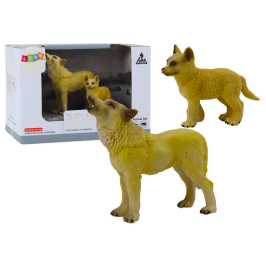 Figures: Adult Wolf 9 cm and Young Wolf 6.5 cm