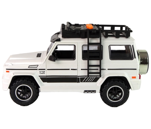 Battery-powered off-road car white