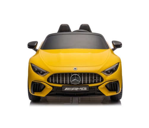 Электрический спортивный автомобиль для детей Mercedes AMG SL63 Yellow