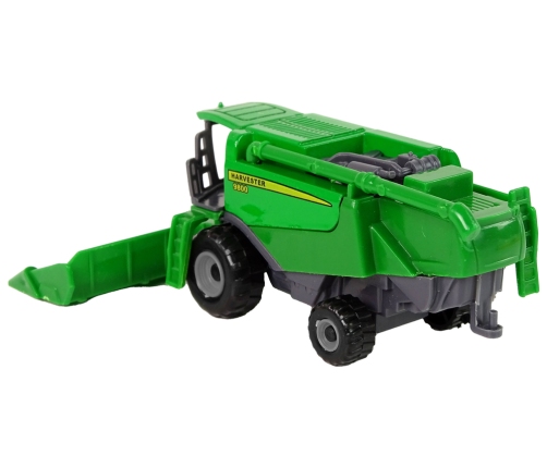 Small Green Harvester Agricultural Vehicle