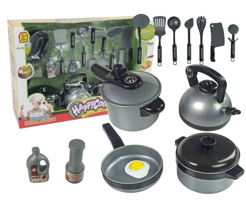 A set of kitchen accessories for children