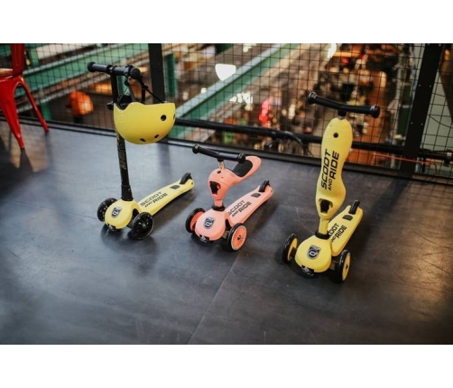 Skrejritenis ScootAndRide Highwaykick 3 LED Lemon