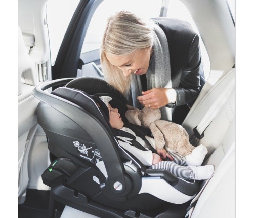 BeSafe  iZi Go Modular i-Size WE Black Melange Bērnu autosēdeklis 0-13 kg