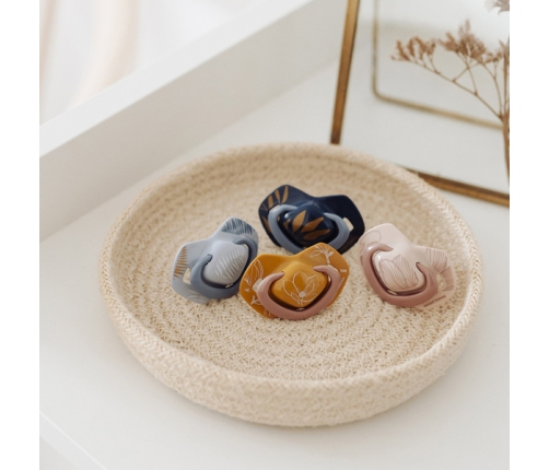 Canpol Babies Silikonowy Smoczek Symetryczny Light Touch Gold 0-6 msc 2 szt 22/664_pin