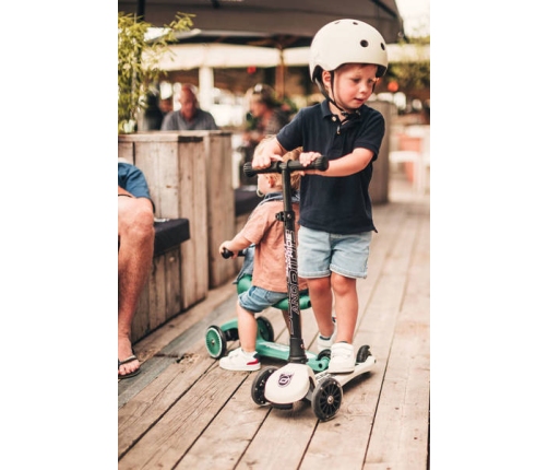 Skrejritenis ScootAndRide Highwaykick 3 LED Ash