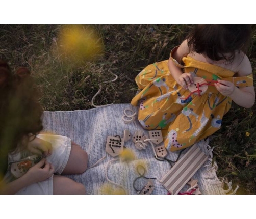 Babai Drewniana Zabawka Sznurowanka Zestaw Naturalny