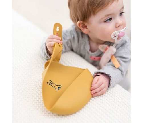 Nattou Śliniak Silikonowy z Zapięciem, bez BPA Ochra