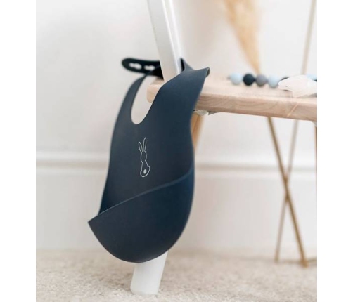 Nattou Śliniak Silikonowy z Zapięciem, bez BPA Granatowy