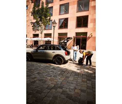 Mini by Easywalker Buggy Turn Kompaktowy Wózek Spacerowy z Obrotowym Siedziskiem 360 Soho Grey