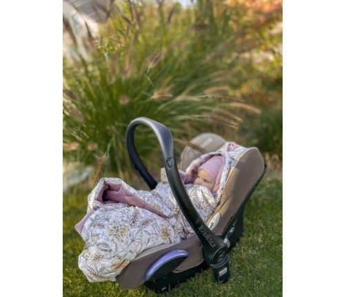 Makaszka Kocyk do Fotelika Meow Stories